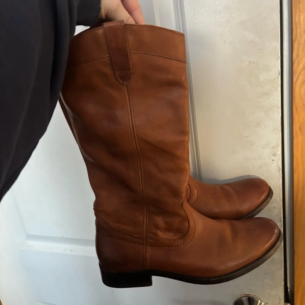 Frye Women’s 7 Cognac Leather Melissa Pull On Riding Boots - Picture 1 of 5